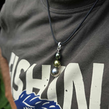 Load image into Gallery viewer, READY TO SHIP Unisex Civa Fiji Saltwater Pearl Trio Necklace - Rubber FJD$
