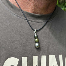 Load image into Gallery viewer, READY TO SHIP Unisex Civa Fiji Saltwater Pearl Trio Necklace - Rubber FJD$
