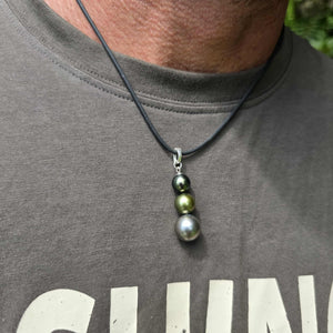 READY TO SHIP Unisex Civa Fiji Saltwater Pearl Trio Necklace - Rubber FJD$