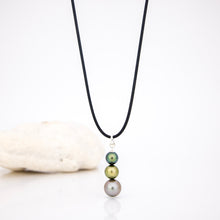 Load image into Gallery viewer, READY TO SHIP Unisex Civa Fiji Saltwater Pearl Trio Necklace - Rubber FJD$
