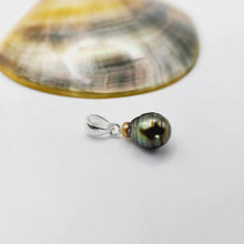 Load image into Gallery viewer, READY TO SHIP Civa Fiji Saltwater Pearl Pendant - 925 Sterling Silver FJD$
