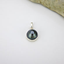 Load image into Gallery viewer, READY TO SHIP Civa Fiji Bezel Set Pearl Pendant - 925 Sterling Silver FJD$
