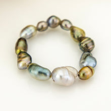 Load image into Gallery viewer, READY TO SHIP Keshi Pearl Stretch Ring FJD$
