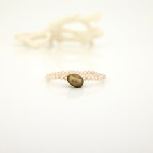 Load image into Gallery viewer, READY TO SHIP Keshi Pearl Stretch Ring with bead detail FJD$
