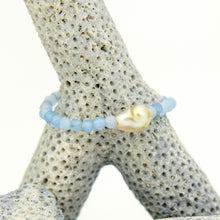 Load image into Gallery viewer, READY TO SHIP Keshi Pearl Stretch Ring with bead detail FJD$
