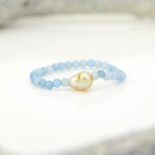Load image into Gallery viewer, READY TO SHIP Keshi Pearl Stretch Ring with bead detail FJD$
