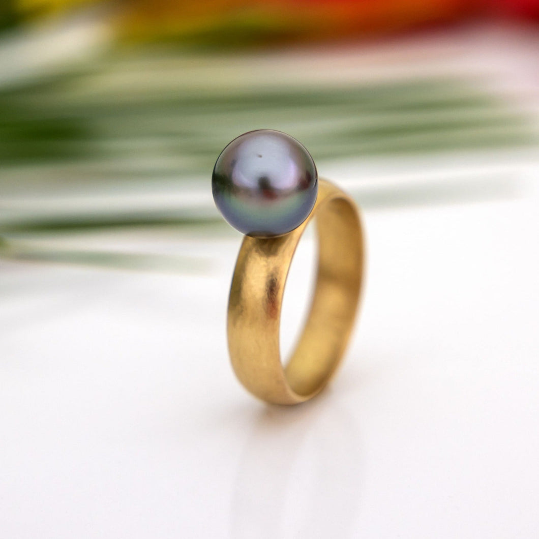 READY TO SHIP - Wide Band Pearl Ring with Graded Fiji Saltwater Pearl - 9k Solid Gold FJD$