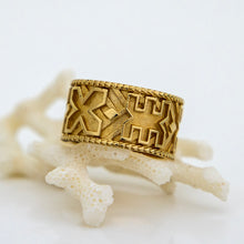 Load image into Gallery viewer, READY TO SHIP - Unisex Tapa Band - 9k Solid Gold FJD$
