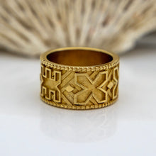 Load image into Gallery viewer, READY TO SHIP - Unisex Tapa Band - 9k Solid Gold FJD$
