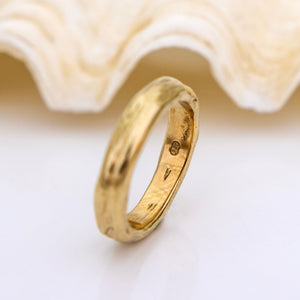 READY TO SHIP - Unisex Free Flow Ring - 9k Solid Gold FJD$