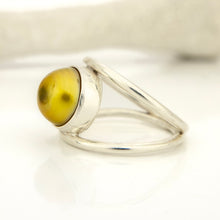 Load image into Gallery viewer, READY TO SHIP Fiji Saltwater Pearl Double Band Ring - 925 Sterling Silver FJD$
