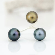 Load image into Gallery viewer, READY TO SHIP Civa Fiji Saltwater Pearl Trio Ring - 925 Sterling Silver FJD$
