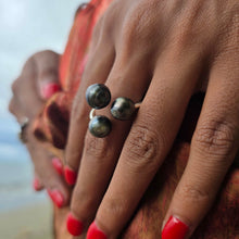 Load image into Gallery viewer, READY TO SHIP Civa Fiji Saltwater Pearl Trio Ring - 925 Sterling Silver FJD$
