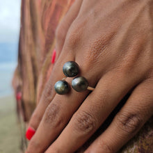 Load image into Gallery viewer, READY TO SHIP Civa Fiji Saltwater Pearl Trio Ring - 925 Sterling Silver FJD$
