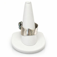 Load image into Gallery viewer, Fiji Pearl Treasure Ring - 925 Sterling Silver FJD$
