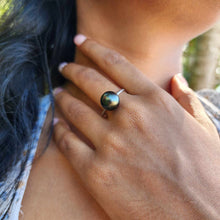 Load image into Gallery viewer, READY TO SHIP - Fiji Saltwater Pearl Ring - 925 Sterling Silver FJD$
