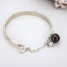 Load image into Gallery viewer, READY TO SHIP Civa Fiji Pearl Organic Cast Bracelet with Frangipani charm - 925 Sterling Silver FJD$
