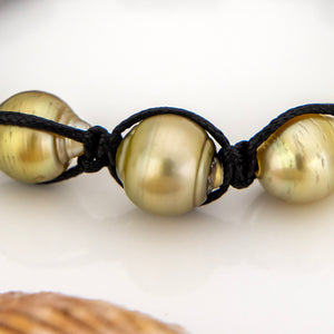 CONTACT US TO RECREATE THIS SOLD OUT STYLE Unisex Woven Civa Fiji Pearl Bracelet - FJD$