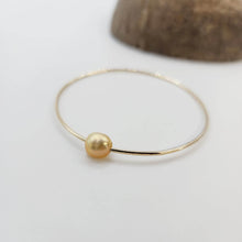 Load image into Gallery viewer, READY TO SHIP Freshwater Pearl Bangle - 14k Gold Fill FJD$ - Adorn Pacific - All Products
