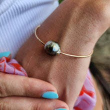 Load image into Gallery viewer, READY TO SHIP Civa Fiji Saltwater Pearl Bangle - 14k Gold Fill FJD$ - Adorn Pacific - All Products
