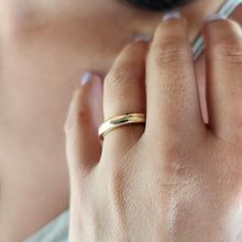 Load image into Gallery viewer, READY TO SHIP - Unisex Free Flow Ring - 9k Solid Gold FJD$ - Adorn Pacific - Rings
