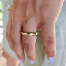 Load image into Gallery viewer, READY TO SHIP - Unisex Free Flow Ring - 9k Solid Gold FJD$ - Adorn Pacific - Rings
