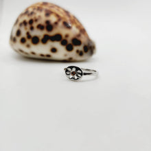 Load image into Gallery viewer, READY TO SHIP Mini Masi Flower Ring - 925 Sterling Silver FJD$
