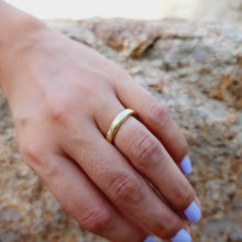 Load image into Gallery viewer, READY TO SHIP - Unisex Free Flow Ring - 9k Solid Gold FJD$ - Adorn Pacific - Rings
