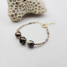 Load image into Gallery viewer, READY TO SHIP Civa Fiji Saltwater Pearl Trio &amp; Glass Bead Bracelet - 14k Gold Fill FJD$
