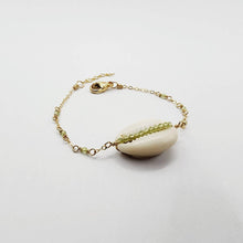 Load image into Gallery viewer, CHOOSE A COLOUR Cowrie Shell &amp; Glass Bead Single Chain Bracelet in 14k Gold Fill - FJD$ - Adorn Pacific - Bracelets
