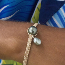 Load image into Gallery viewer, Civa Fiji Pearl Bracelet #BR9027 - FJD$ - Adorn Pacific - Bracelets
