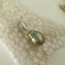 Load image into Gallery viewer, CONTACT US TO RECREATE THIS SOLD OUT STYLE Civa Fiji Pearl Necklace - 925 Sterling Silver FJD$ - Adorn Pacific - Necklaces
