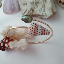 Load image into Gallery viewer, CONTACT US TO RECREATE THIS SOLD OUT STYLE Fiji Pearl and Shell Cuff - 14k Gold Filled - FJD$ - Adorn Pacific - Bracelets

