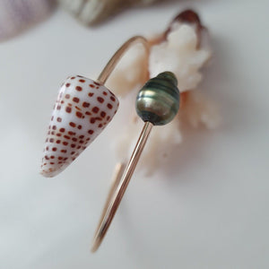 CONTACT US TO RECREATE THIS SOLD OUT STYLE Fiji Pearl and Shell Cuff - 14k Gold Filled - FJD$ - Adorn Pacific - Bracelets