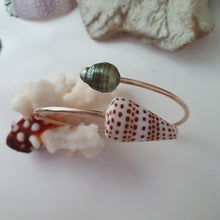 Load image into Gallery viewer, CONTACT US TO RECREATE THIS SOLD OUT STYLE Fiji Pearl and Shell Cuff - 14k Gold Filled - FJD$ - Adorn Pacific - Bracelets
