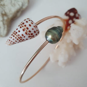 CONTACT US TO RECREATE THIS SOLD OUT STYLE Fiji Pearl and Shell Cuff - 14k Gold Filled - FJD$ - Adorn Pacific - Bracelets