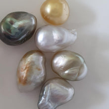 Load image into Gallery viewer, CONTACT US TO RECREATE THIS SOLD OUT STYLE Fiji Pearl and Shell Cuff - 14k Gold Filled - FJD$ - Adorn Pacific - Bracelets
