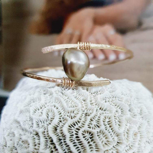 CONTACT US TO RECREATE THIS SOLD OUT STYLE Fiji Saltwater Pearl Bracelet- 14k Gold Fill - Adorn Pacific - Bracelets