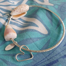 Load image into Gallery viewer, CONTACT US TO RECREATE THIS SOLD OUT STYLE One-Off Heart &amp; Shell Bangle - 925 Sterling Silver FJD$ - Adorn Pacific - Bracelets
