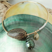 Load image into Gallery viewer, CONTACT US TO RECREATE THIS SOLD OUT STYLE One-Off Paradise Bangle with Saltwater Pearl - 14k Gold Filled - FJD$ - Adorn Pacific - Bracelets
