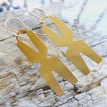 Load image into Gallery viewer, CONTACT US TO RECREATE THIS SOLD OUT STYLE Tapa Motif Earrings - Brass &amp; 14k Gold Fill FJD$ - Adorn Pacific - Earrings
