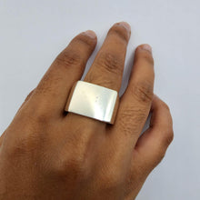Load image into Gallery viewer, MADE TO ORDER - Unisex Signet Ring - 925 Sterling Silver FJD$ - Adorn Pacific - Rings
