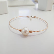 Load image into Gallery viewer, CONTACT US TO RECREATE THIS SOLD OUT STYLE Civa Fiji Saltwater Pearl Bangle Sparkle 14k Rose Gold Fill - FJD$ - Adorn Pacific - All Products
