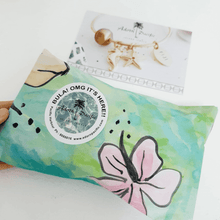 Load image into Gallery viewer, READY TO SHIP Fiji Pearl &amp; Seahorse Charm Faux Suede Leather Multi-way Bracelet / Necklace - FJD$ - Adorn Pacific - All Products
