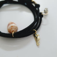 Load image into Gallery viewer, READY TO SHIP Fiji Pearl &amp; Seahorse Charm Faux Suede Leather Multi-way Bracelet / Necklace - FJD$ - Adorn Pacific - All Products
