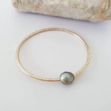 Load image into Gallery viewer, CONTACT US TO RECREATE THIS SOLD OUT STYLE Saltwater Pearl Closed Bangle in 14k Gold Fill - FJD$ - Adorn Pacific - All Products
