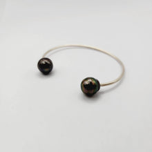 Load image into Gallery viewer, READY TO SHIP - Fiji Saltwater Pearl Cuff - 925 Sterling Silver FJD$ - Adorn Pacific - Bracelets

