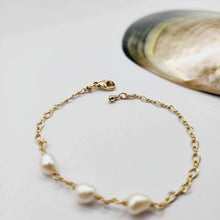 Load image into Gallery viewer, READY TO SHIP Freshwater Pearl Bracelet - 14k Gold Fill FJD$ - Adorn Pacific - All Products
