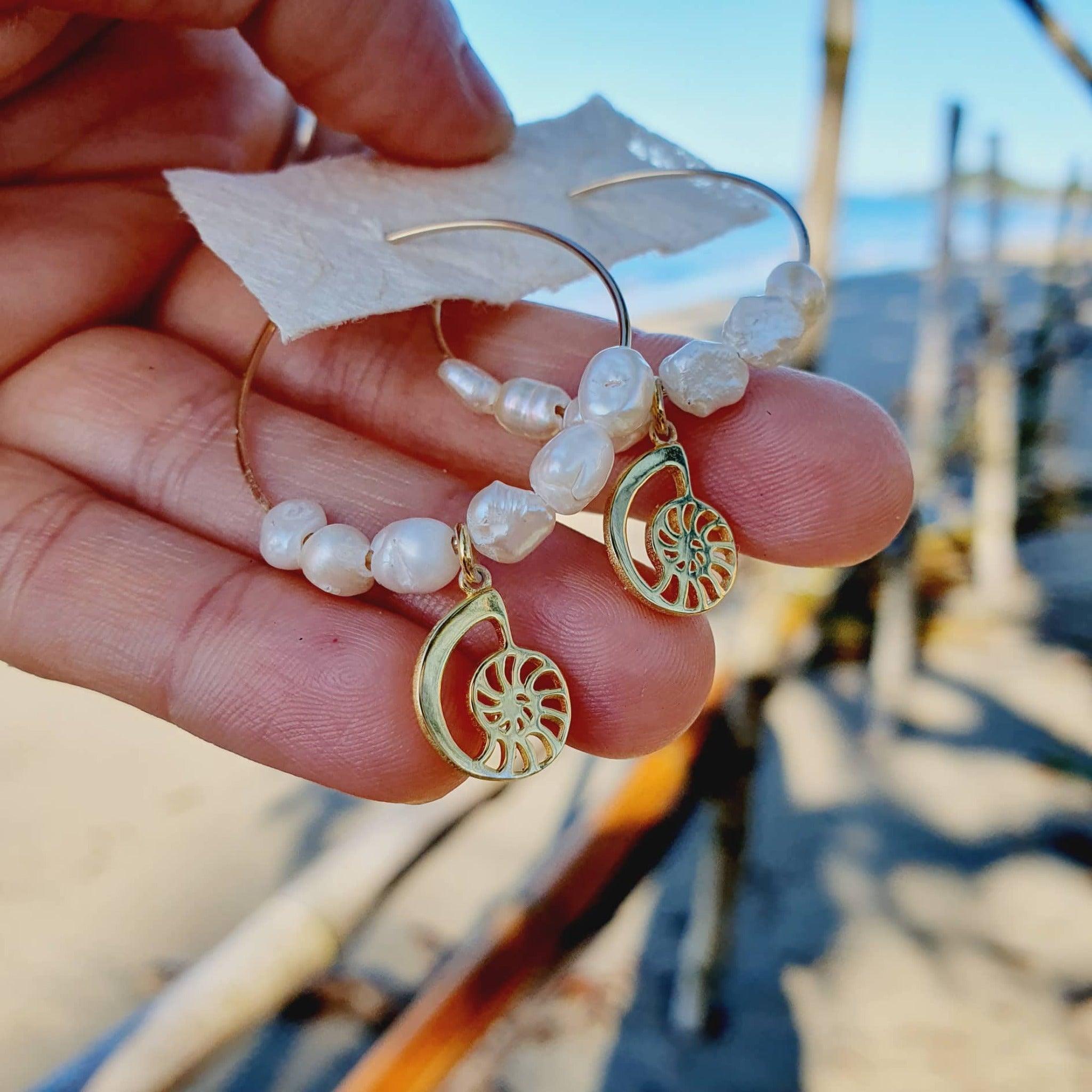 CONTACT US TO RECREATE THIS SOLD OUT STYLE Freshwater Pearl Hoop