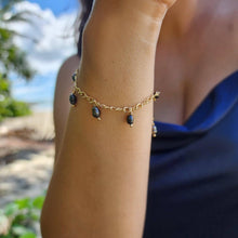 Load image into Gallery viewer, READY TO SHIP Keshi Pearl Bracelet in 14k Gold Fill - FJD$ - Adorn Pacific - All Products
